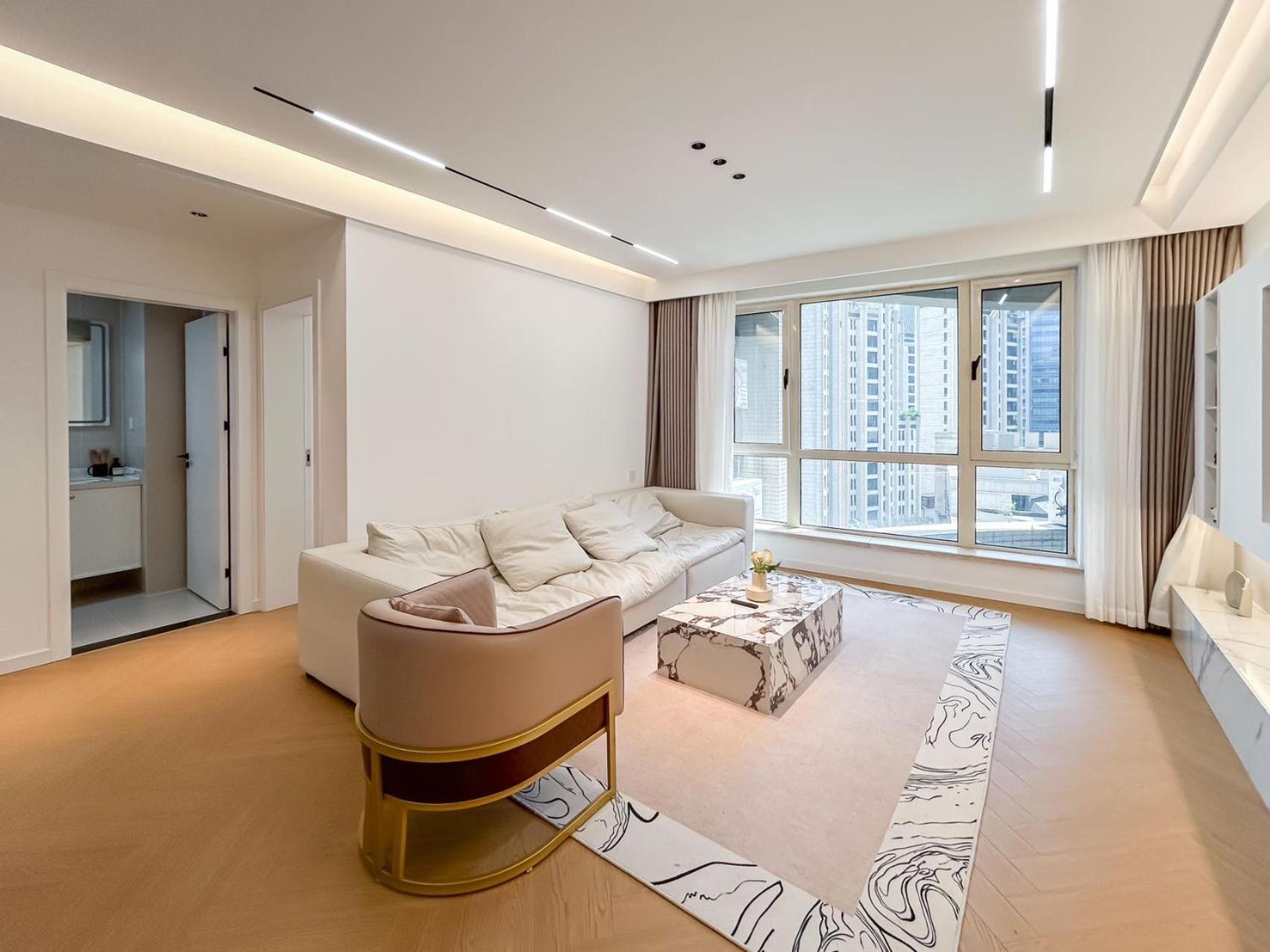 Ehub - Walk To Yuyuan Garden, The Bund And People's Square, Boutique 3bedroom Fully Equipped Family , Very Close To Subway Apartment
