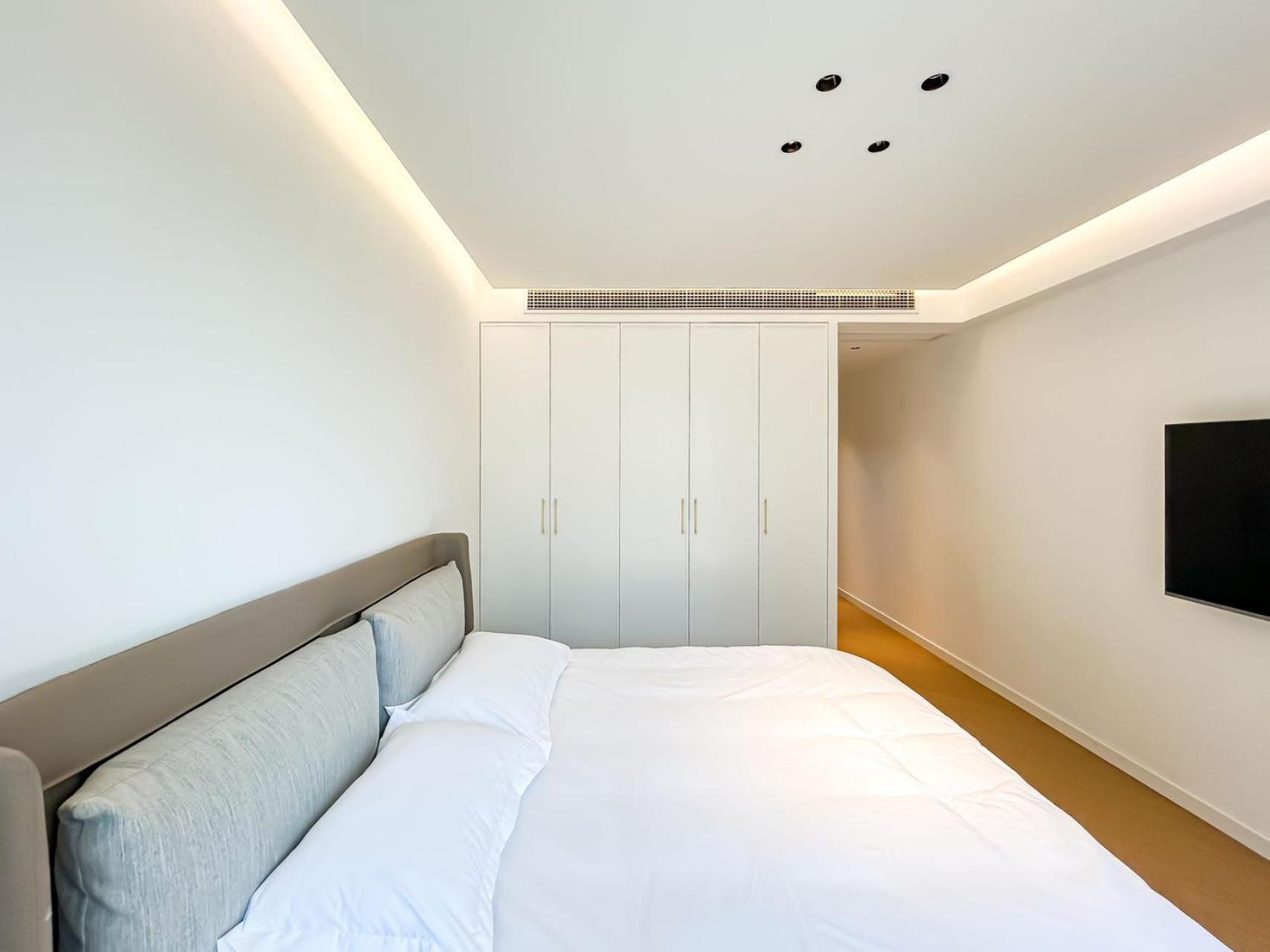 Ehub - Walk To Yuyuan Garden, The Bund And People's Square, Boutique 3bedroom Fully Equipped Family , Very Close To Subway *