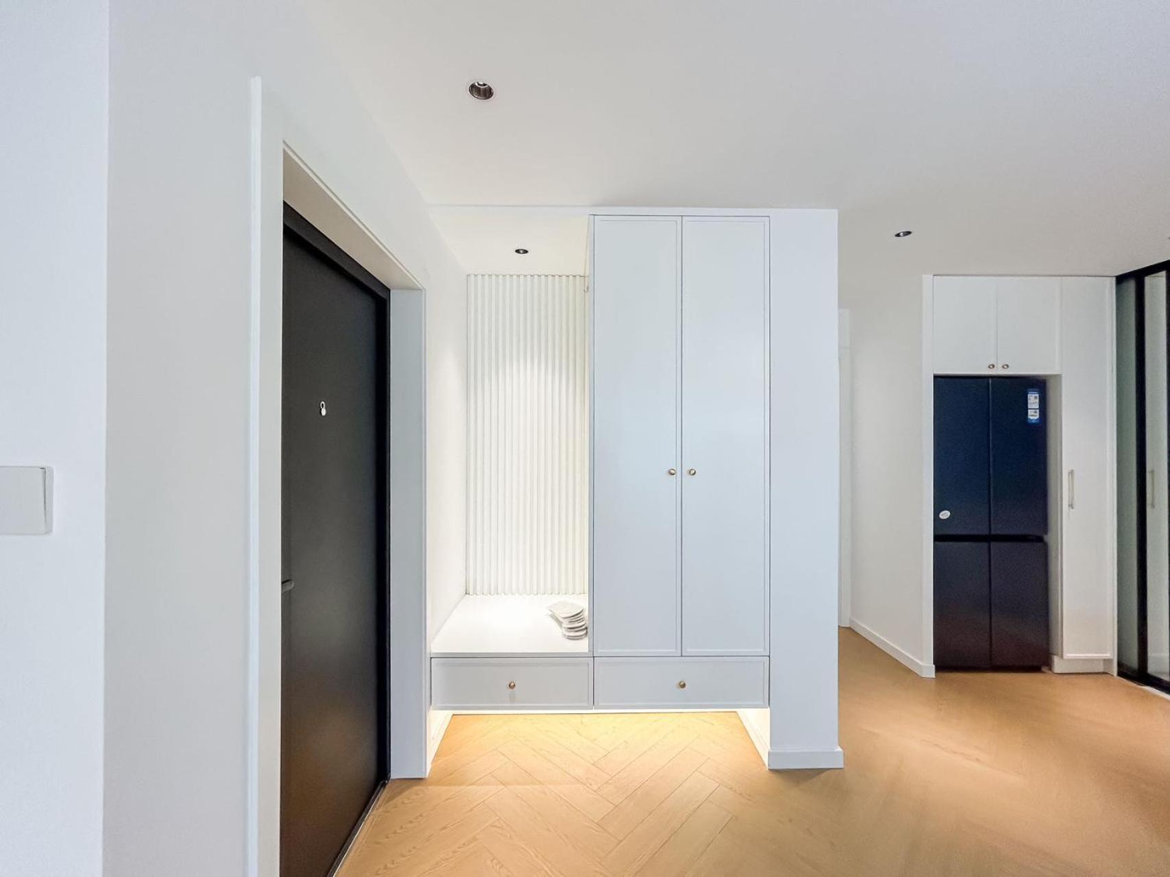 Ehub - Walk To Yuyuan Garden, The Bund And People's Square, Boutique 3bedroom Fully Equipped Family , Very Close To Subway *